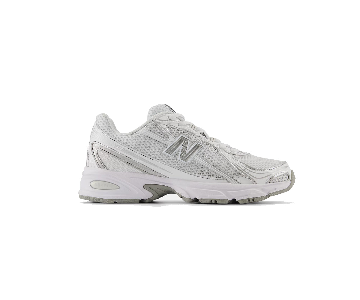 740 New Balance 575 Pelle Nera New Balance Modello 740 New Balance